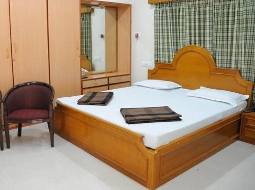 Lloyds Guest House, North Boag Road, T. Nagar Madrás Exterior foto